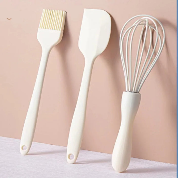 Baking Set - Silicone Cream Scraper, Egg Beater &amp; Grease Brush